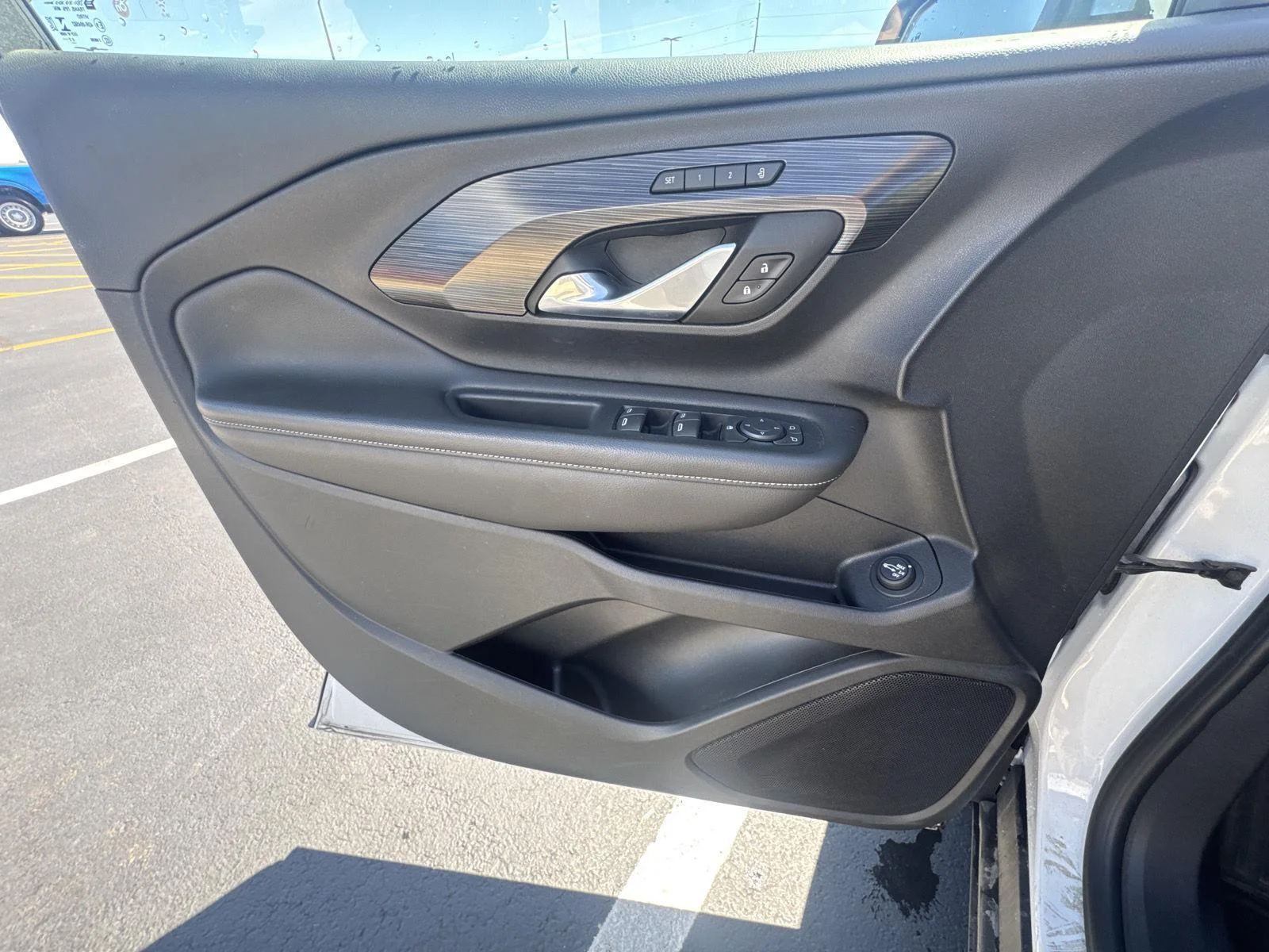 Used 2022 Summit White GMC SLT image 19