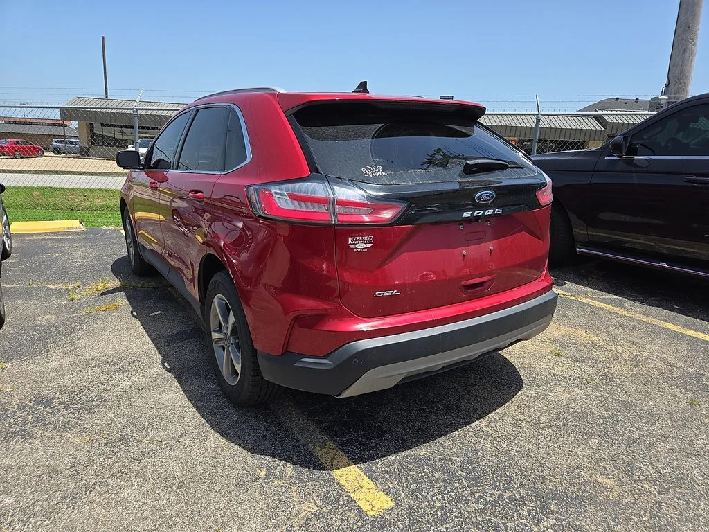 Used 2021 Red Metallic Ford SEL image 3