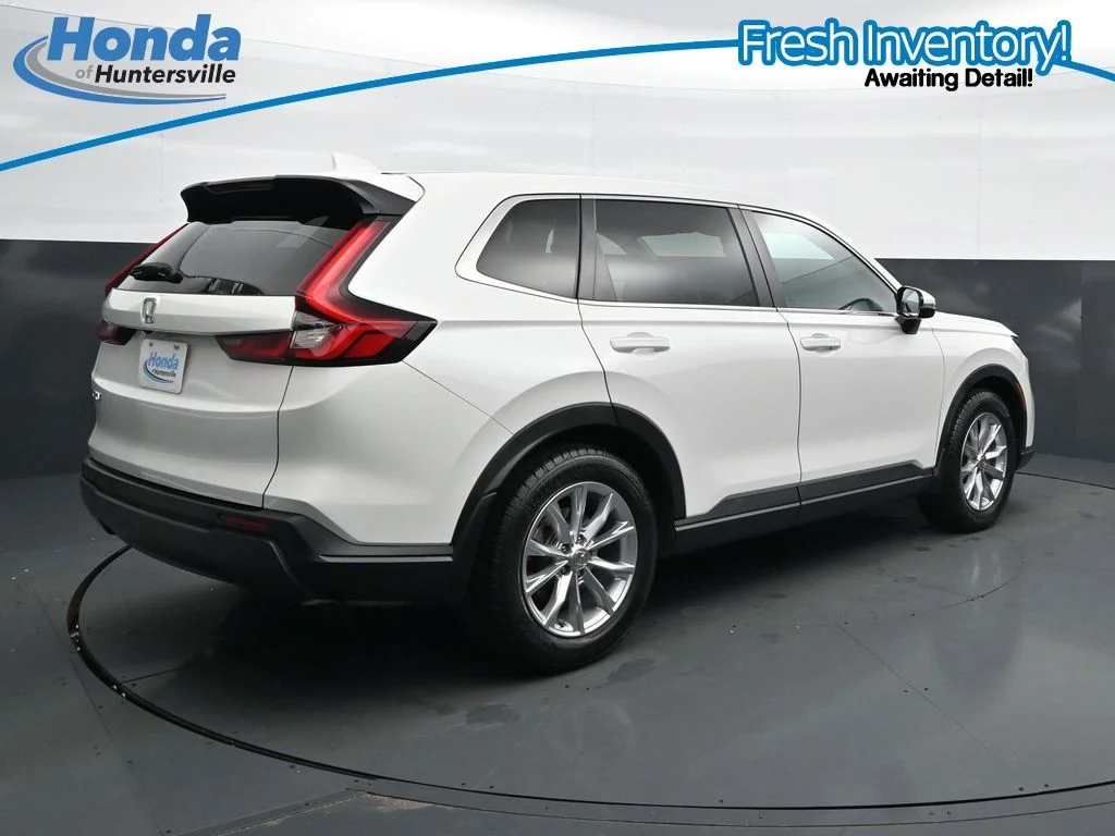 Certified Used 2024 Platinum White Pearl Honda EX image 10