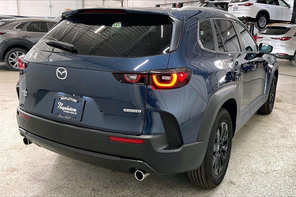 2025 MAZDA CX-50 - Image 12