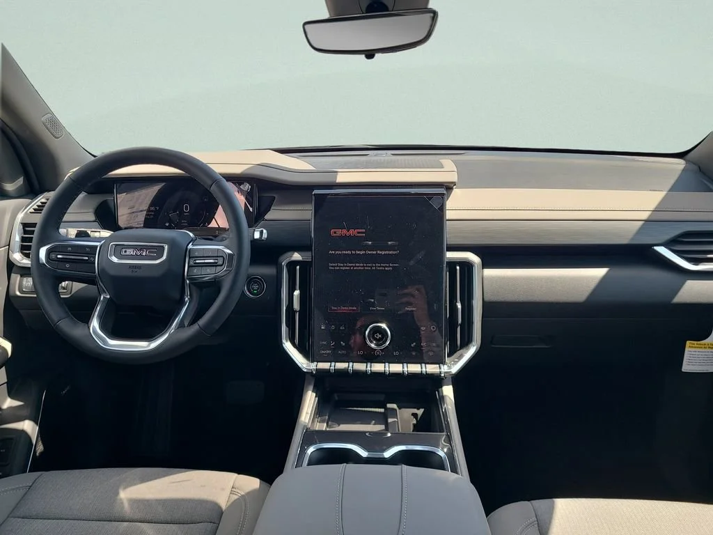 New 2026 Sterling Metallic GMC Elevation image 10