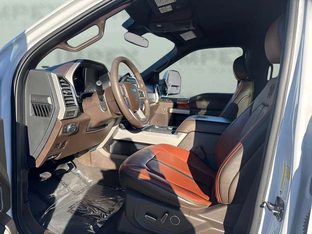 Used 2020 Gray Ford King Ranch image 9