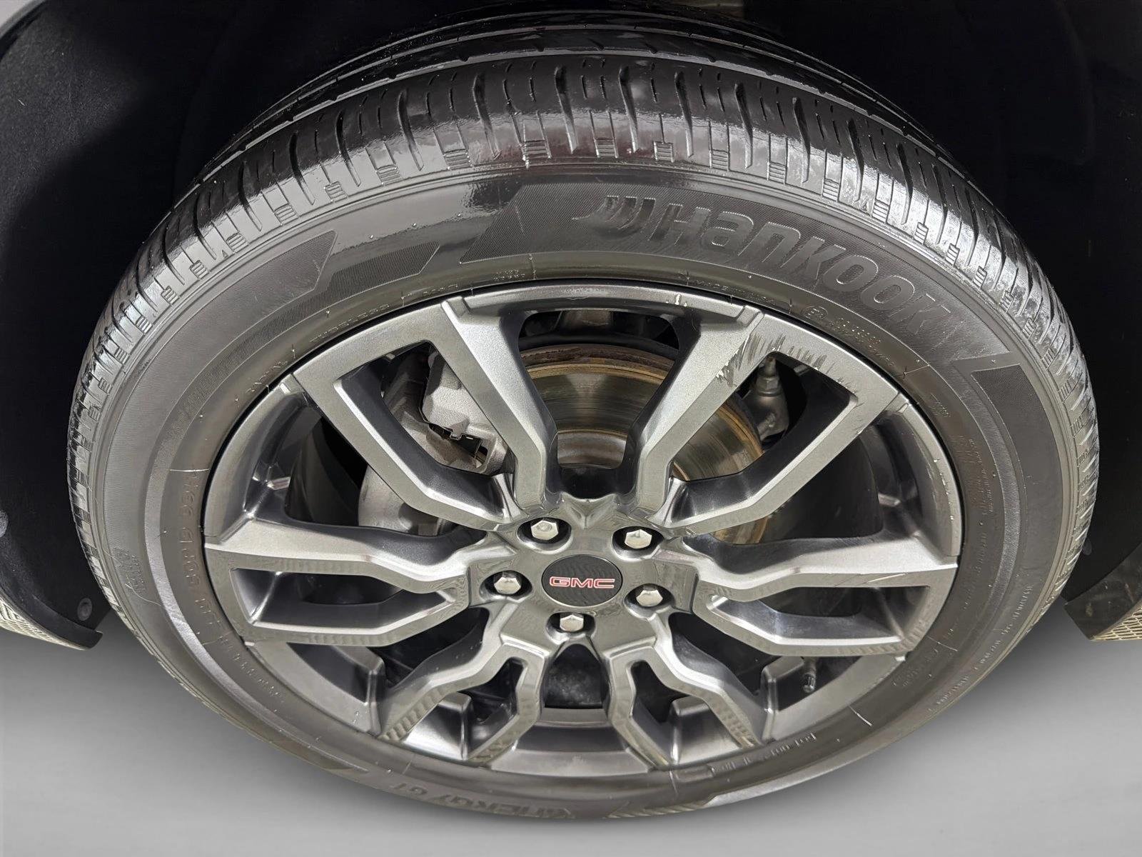 Used 2022 Ebony Twilight Metallic GMC Denali image 13
