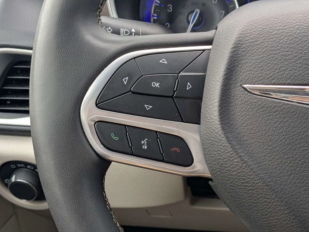 Certified Used 2023 Silver Chrysler LX image 26
