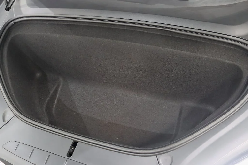 Used 2022  Tesla Plaid image 40