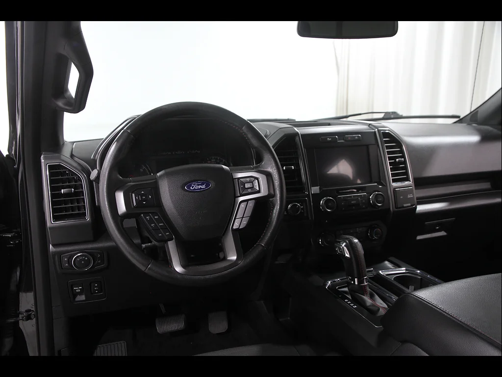 Used 2018 Shadow Black Ford XLT image 7