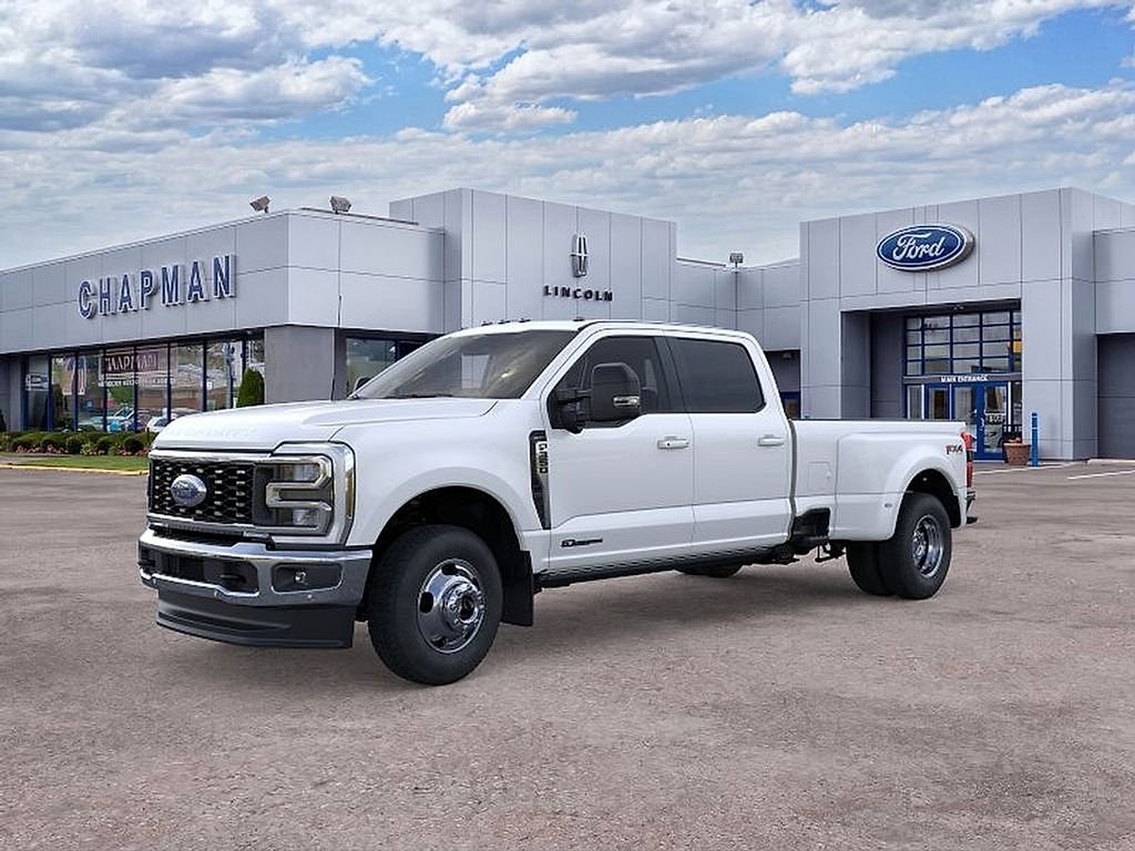 New 2026 Star White Metallic Tri-Coat Ford F-350® Lariat® image 1