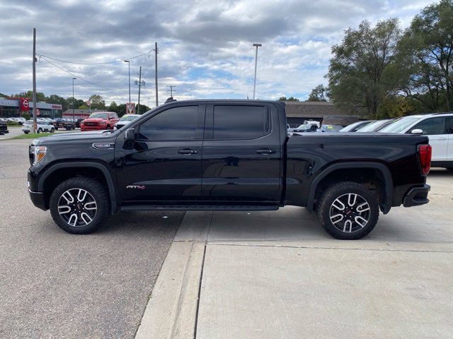 Used 2022 Black GMC AT4 image 10