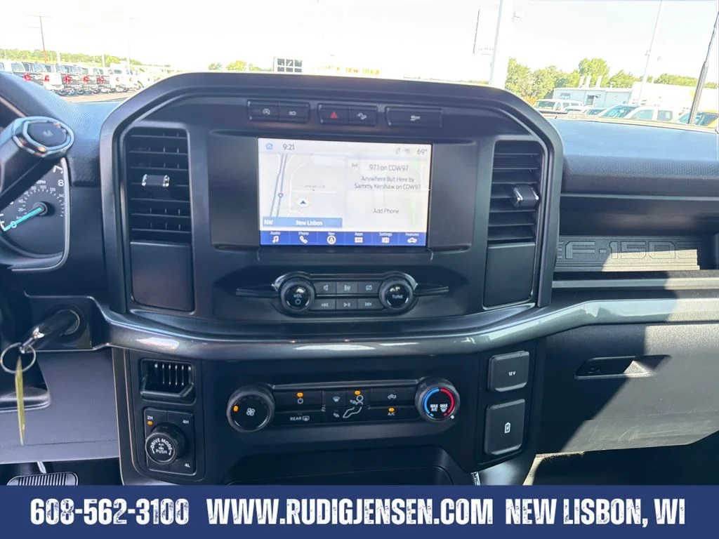 Used 2023 White Ford XL image 17