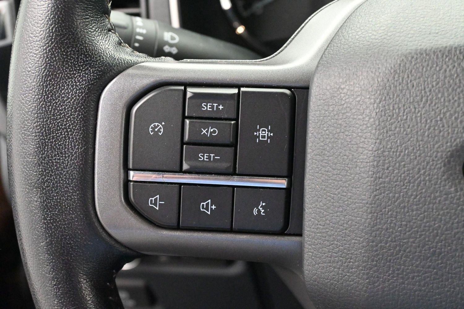 Used 2022 Agate Black Ford XLT image 19