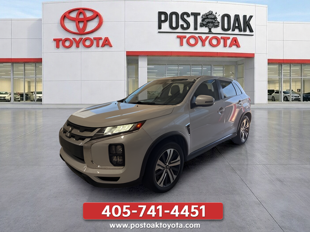 Used 2023 White Mitsubishi 2.0 LE image 8