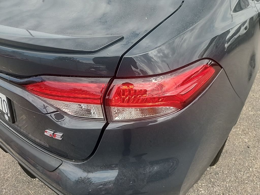 Used 2023  Toyota SE image 14