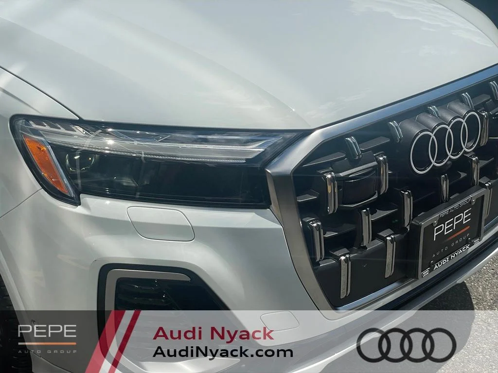 Used 2025 White Audi 55 Premium Plus image 7