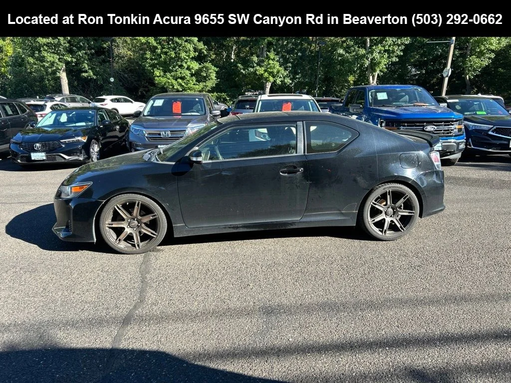 Used 2014 Black Scion Base image 7