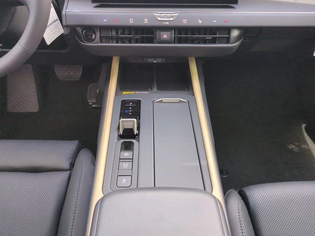New 2026 Ultra White Lexus ES 350e LUXURY image 18