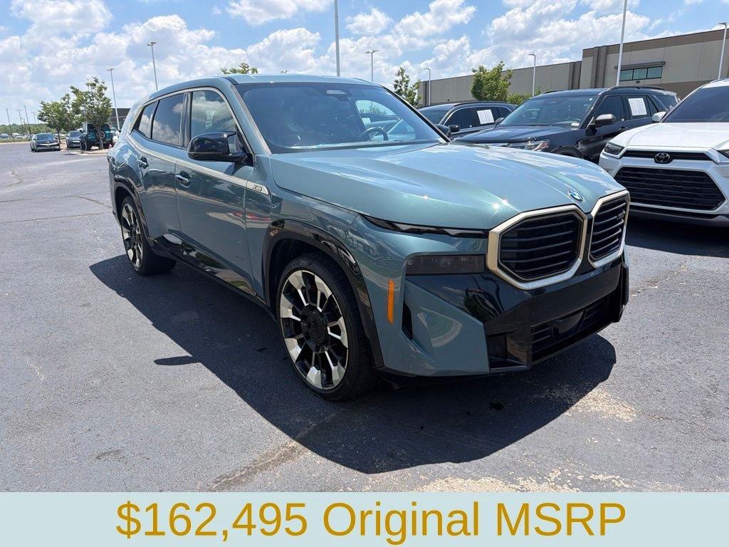 2023 BMW XM Base