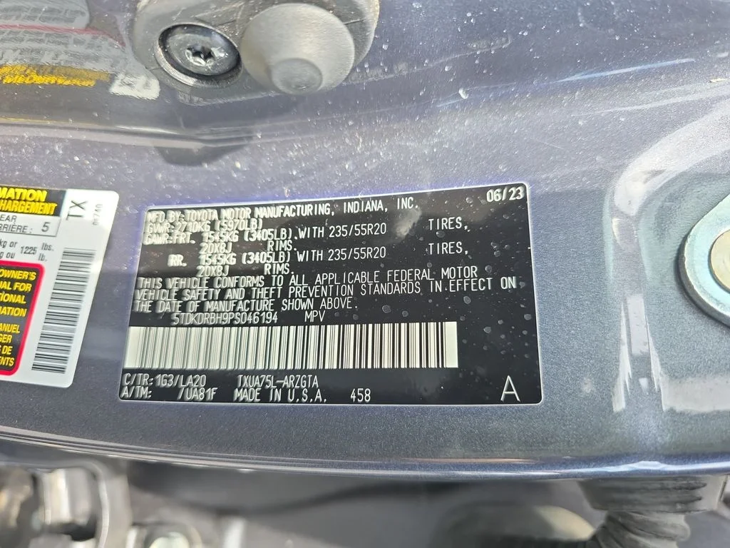 Used 2023 Magnetic Gray Metallic Toyota Platinum image 26