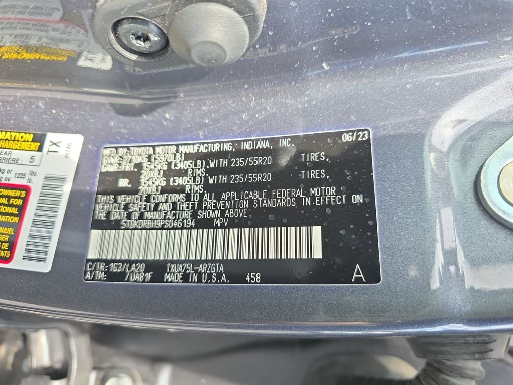 Used 2023 Magnetic Gray Metallic Toyota Platinum image 26