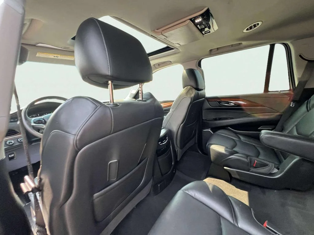 Used 2019 BLACK RAVEN Cadillac Premium Luxury image 21
