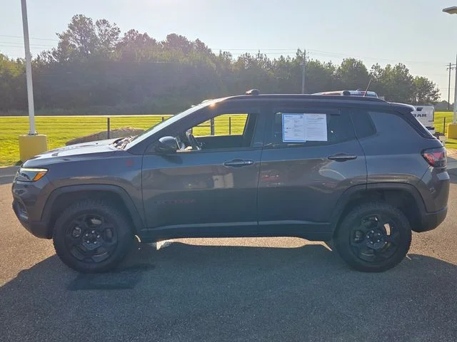 Used 2023 Gray Jeep Trailhawk image 4