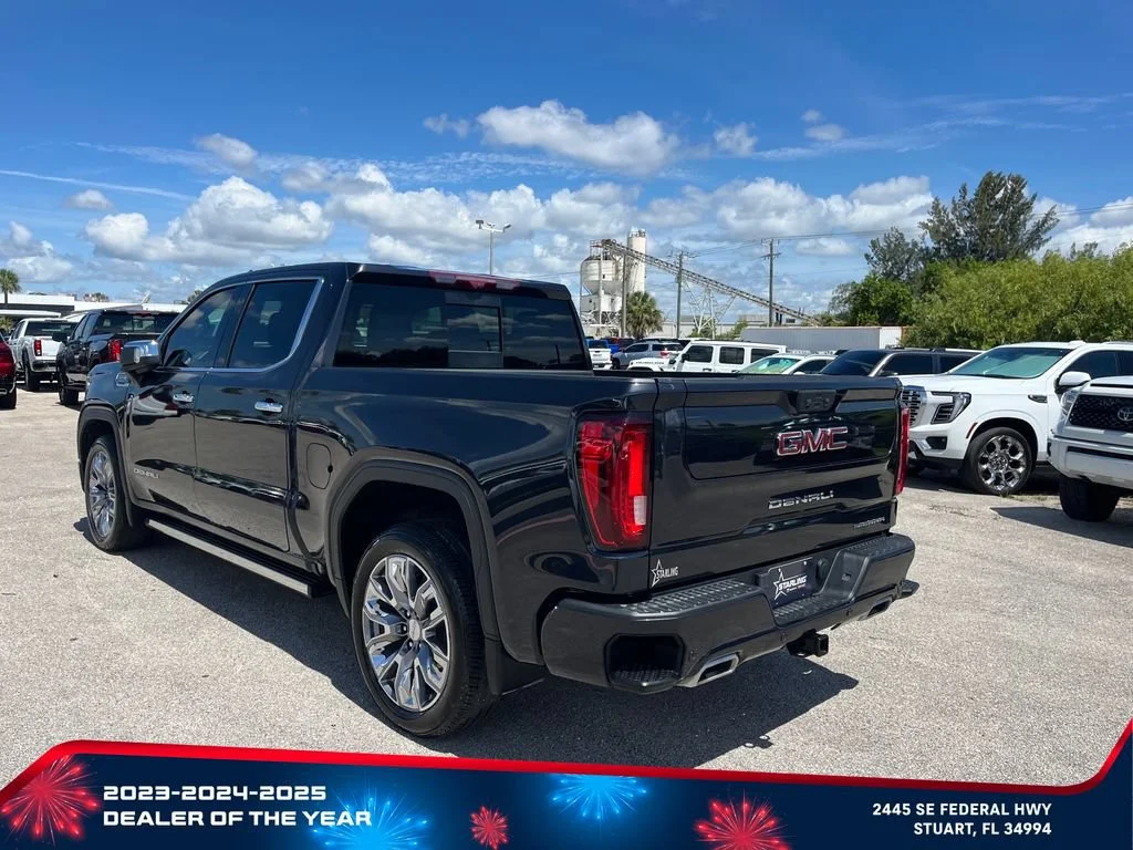 Used 2024 Titanium Rush Metallic GMC Denali image 5