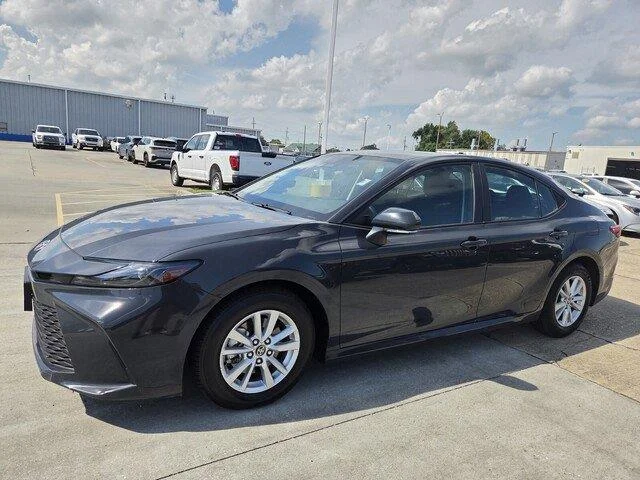 Used 2025 BLACK Toyota LE image 9