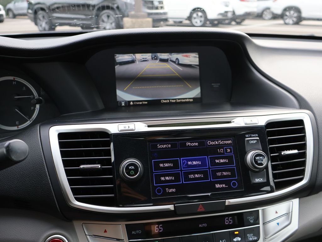 Used 2013  Honda EX-L image 20