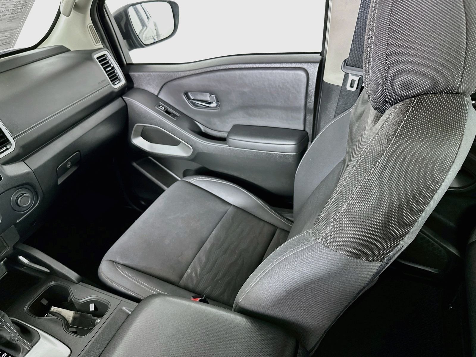 Used 2022 Gun Metallic Nissan SV image 20