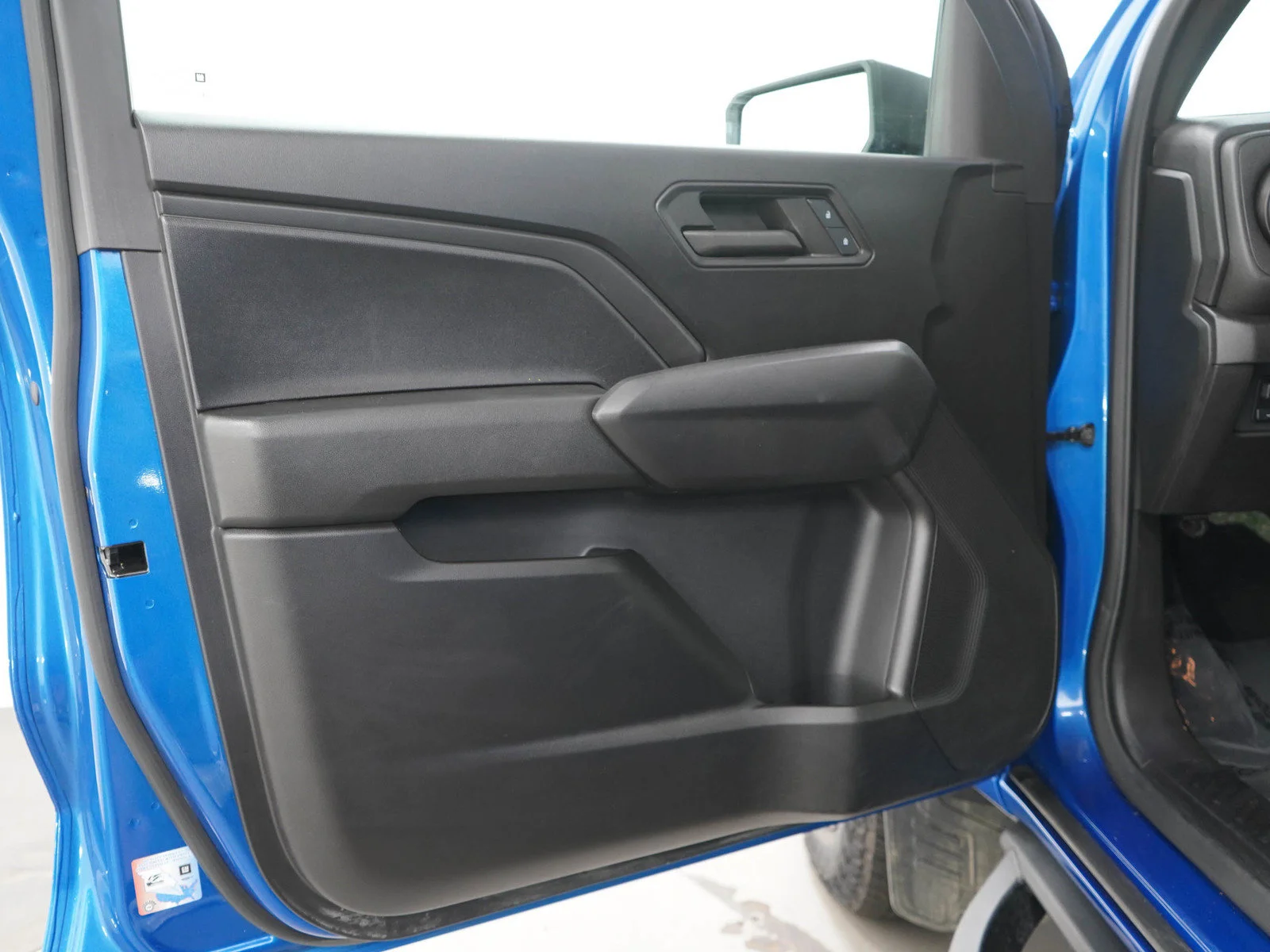 Used 2024 Glacier Blue Metallic Chevrolet Trail Boss image 19