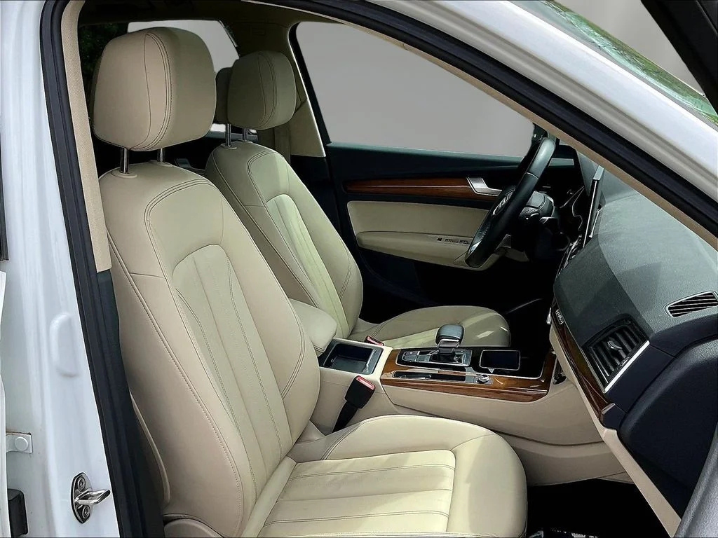 Used 2022 Ibis White Audi 45 S line Premium image 29