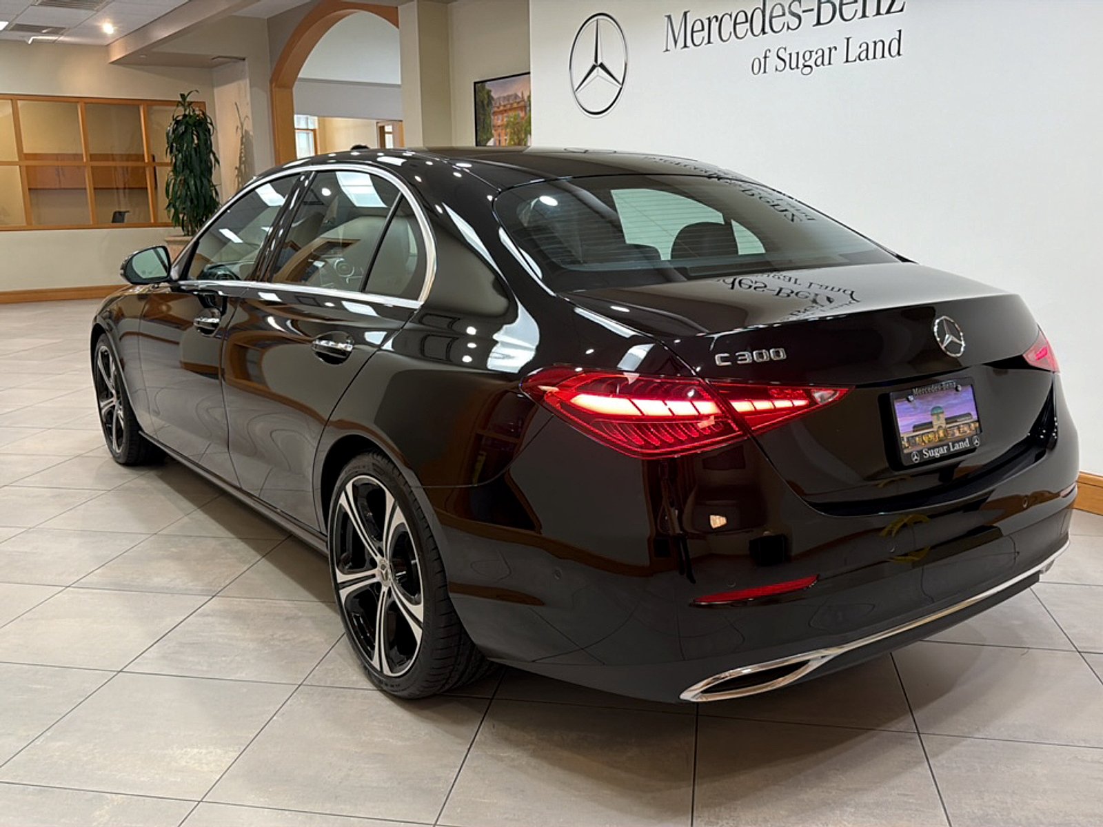 Used 2025 Black Mercedes-Benz  image 4