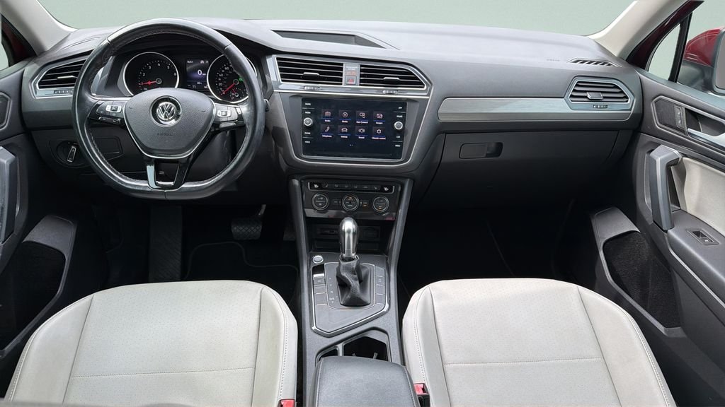 Used 2019 Red Volkswagen 2.0T SE image 12