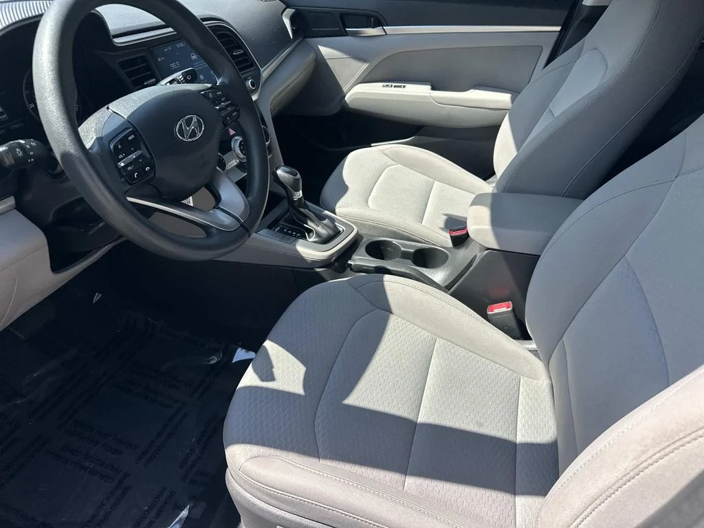 Used 2019 Gray Hyundai SEL image 18