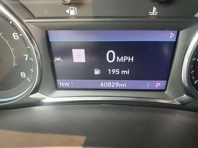 Used 2022 Red Chevrolet LT image 25