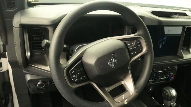 New 2026 Oxford White Ford Base image 14