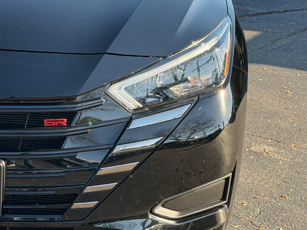 2025 Nissan Versa Sedan SR - Photo 20