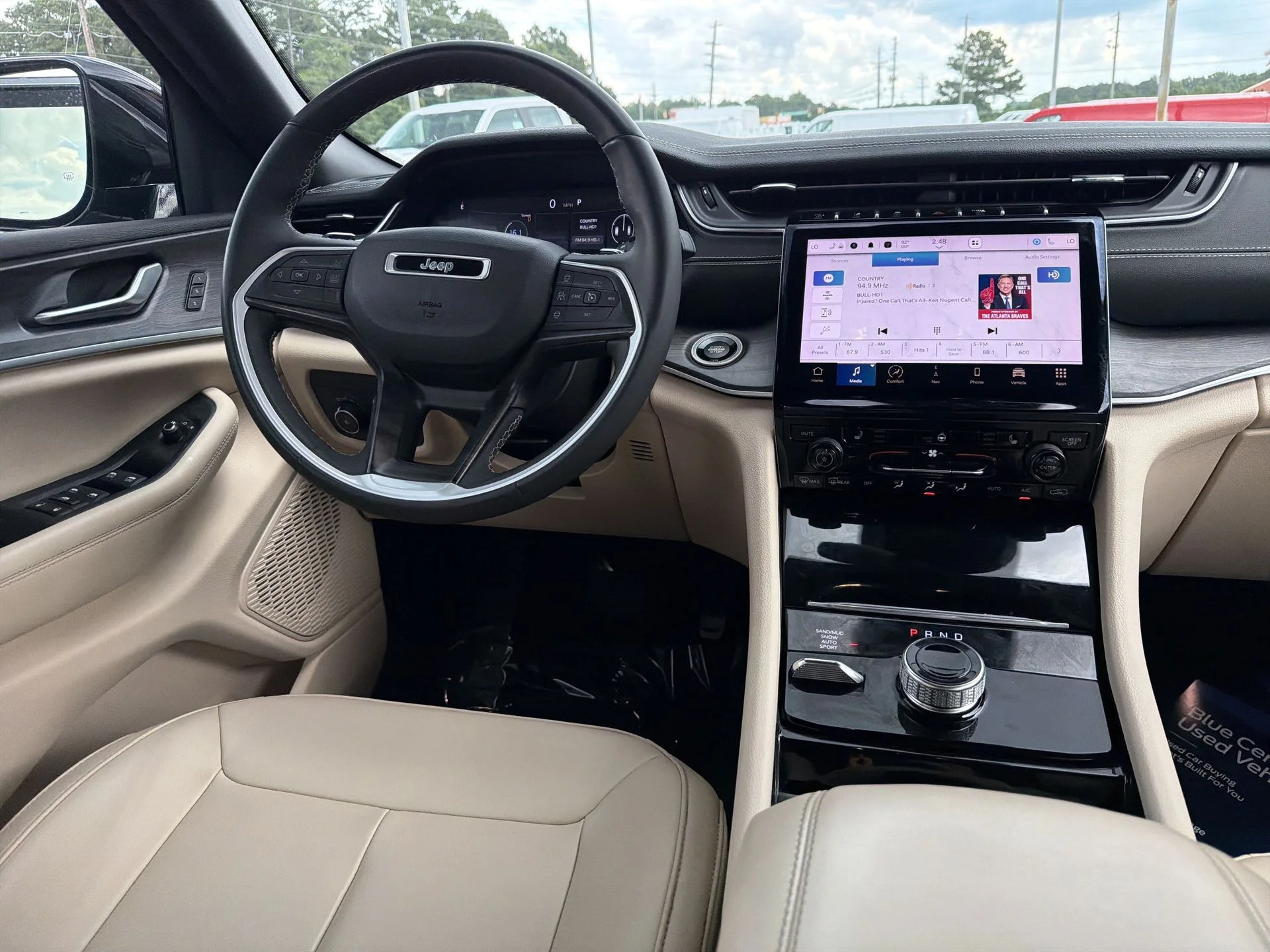 Certified Used 2023 Metallic Jeep Limited image 3