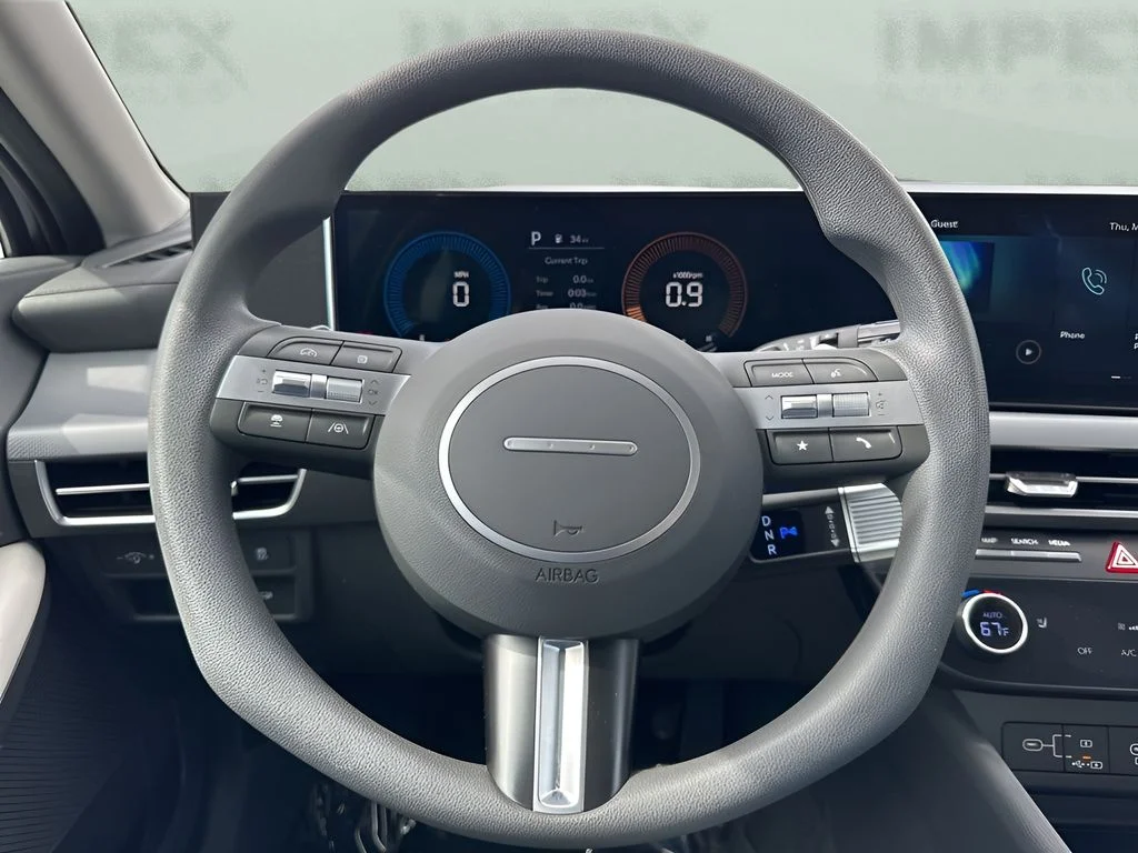 Used 2025 Gray Hyundai SEL image 12