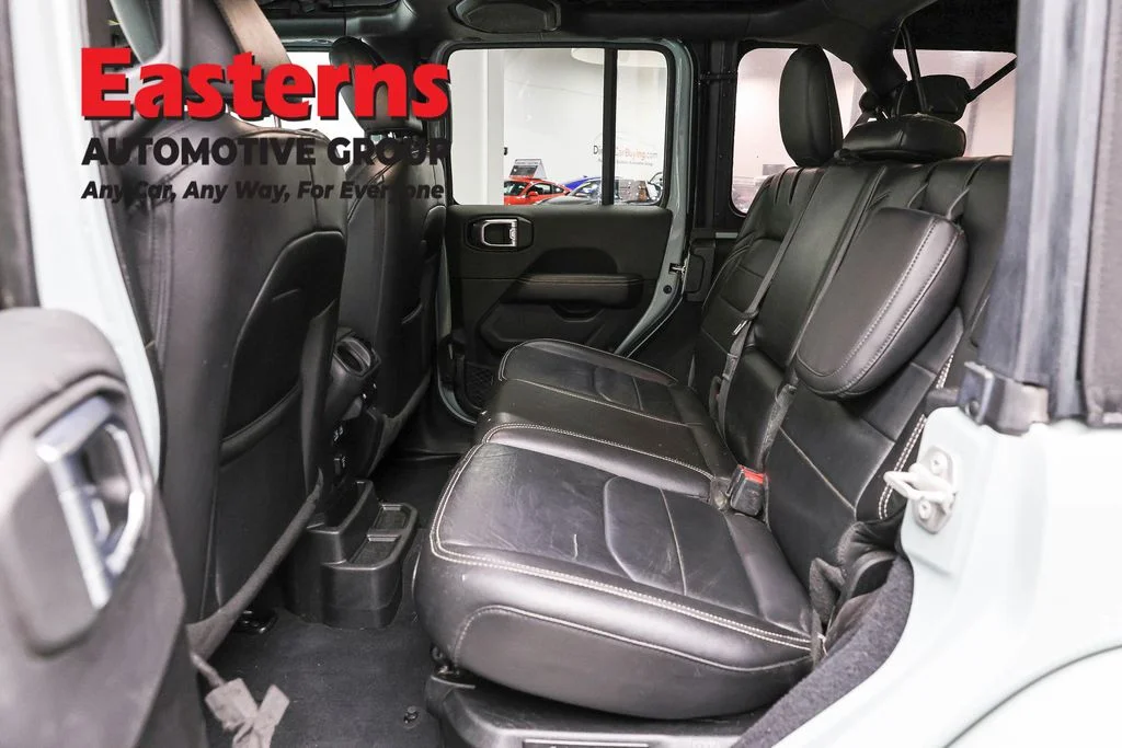 Used 2023 Gray Jeep Sahara 4xe image 22