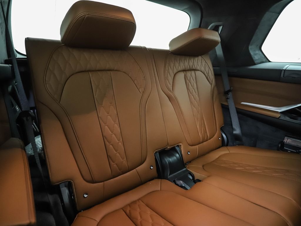 New 2027 Gray Metallic BMW M60i image 35