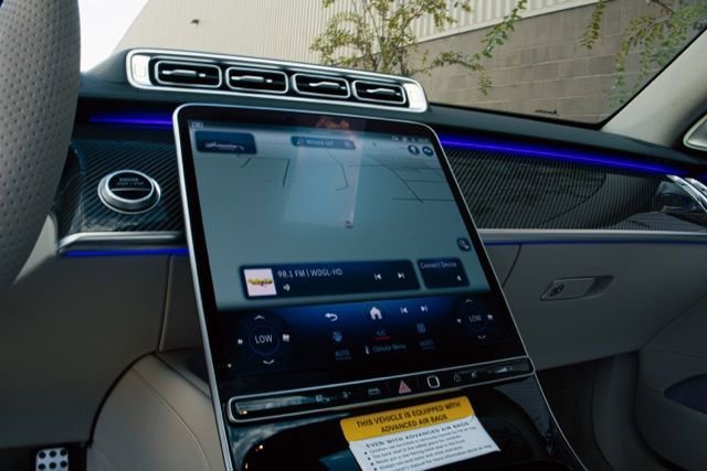 2026 Mercedes-Benz S-Class AMG S 63 - Photo 30