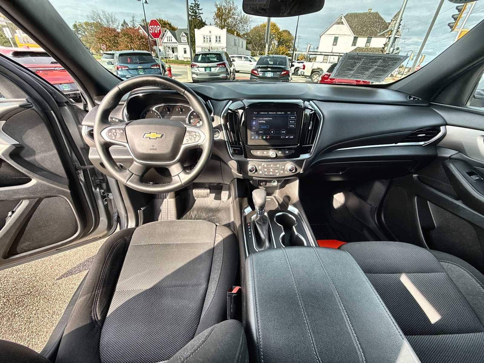 2023 Chevrolet Traverse 1LT - Photo 19