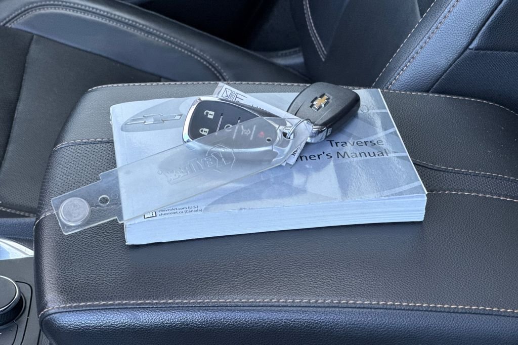 Used 2020 Satin Steel Metallic Chevrolet Premier image 11