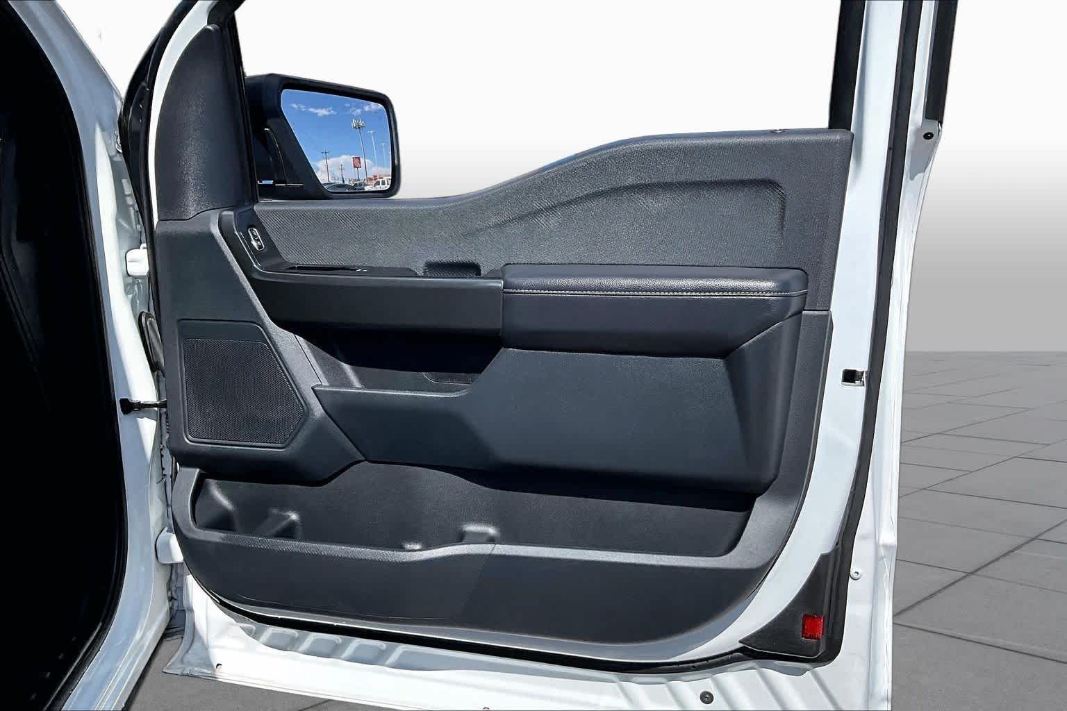 Used 2025 Oxford White Ford STX image 21