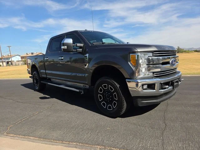 2017 Ford F-350 Lariat 4x4 Crew Cab 160 in SRW's photo