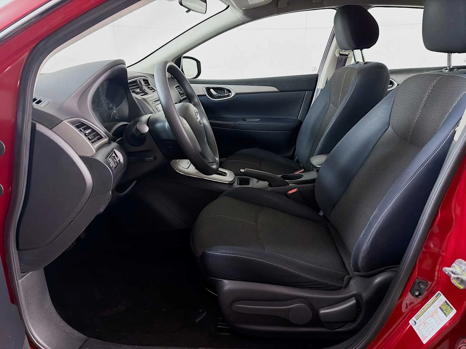 Used 2014 Red Brick Nissan S image 16