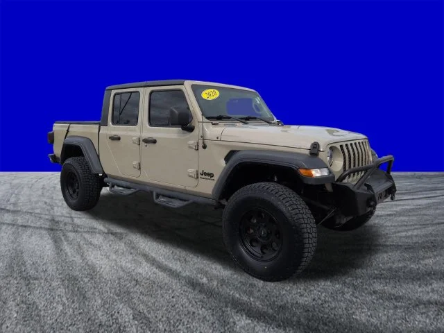 Used 2020 Gobi Clearcoat Jeep Sport image 2