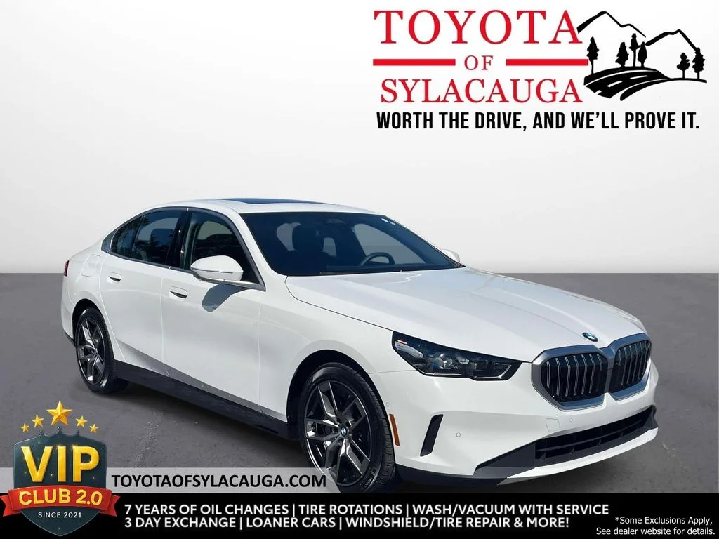 2026 BMW 5 Series 530i Sedan's photo