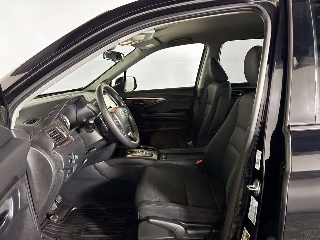 Used 2020 Black Honda Sport image 11
