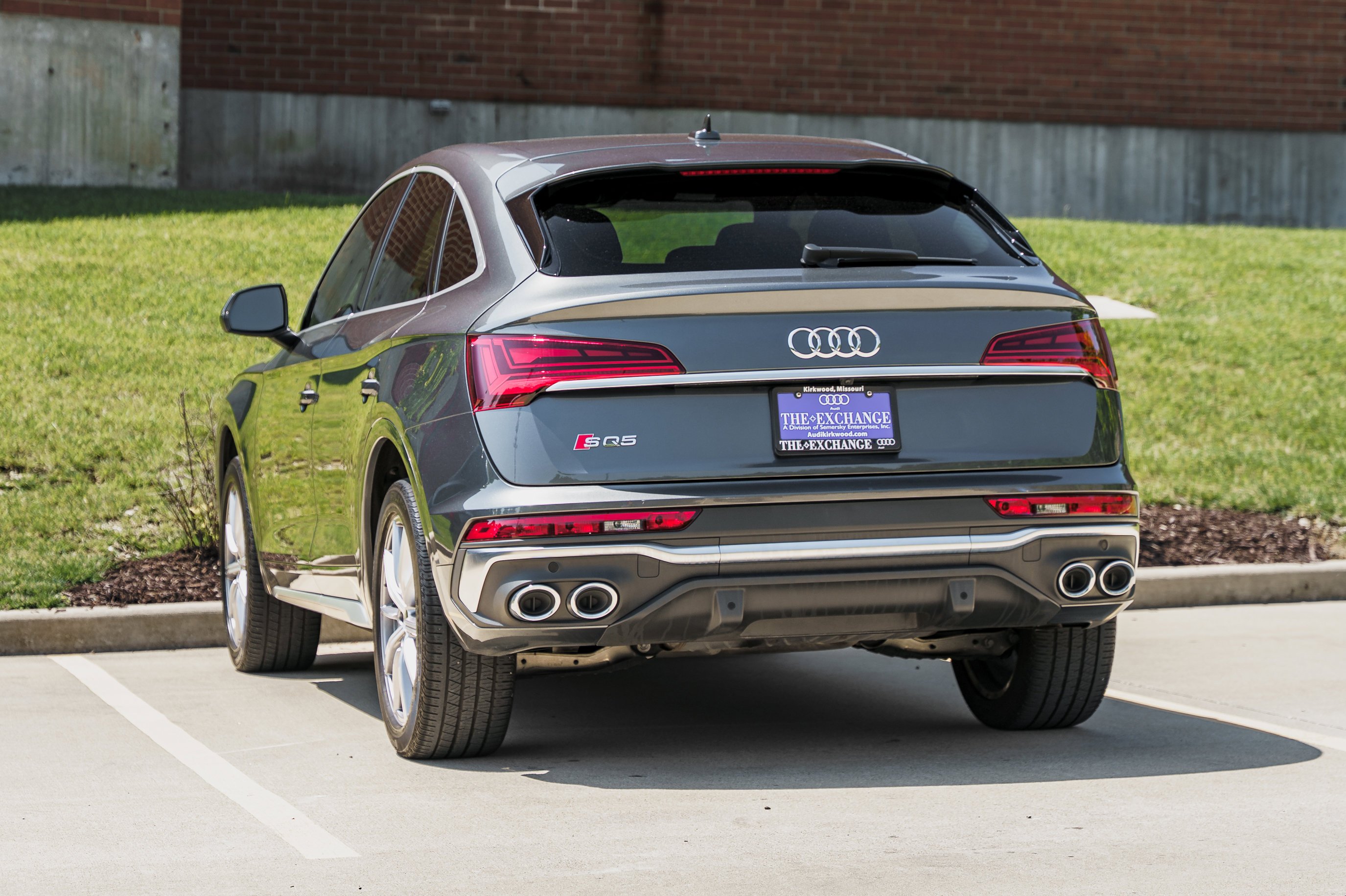 Used 2023 Daytona Gray Pearl Effect Audi Premium Plus image 5